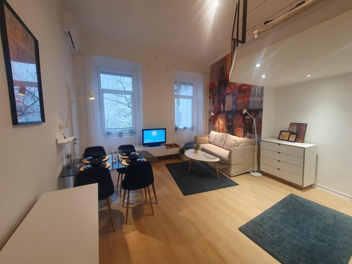 Petofi Apartment With Air Condition 布达佩斯 外观 照片